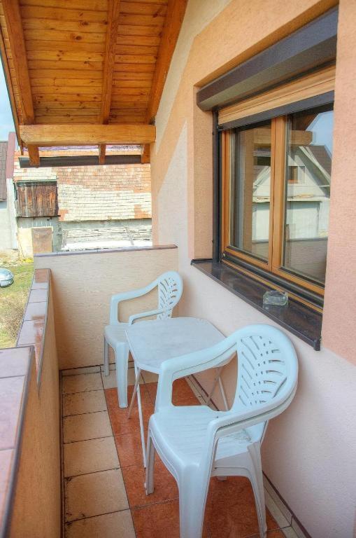 Apartamento Vila Rhea Važec Exterior foto